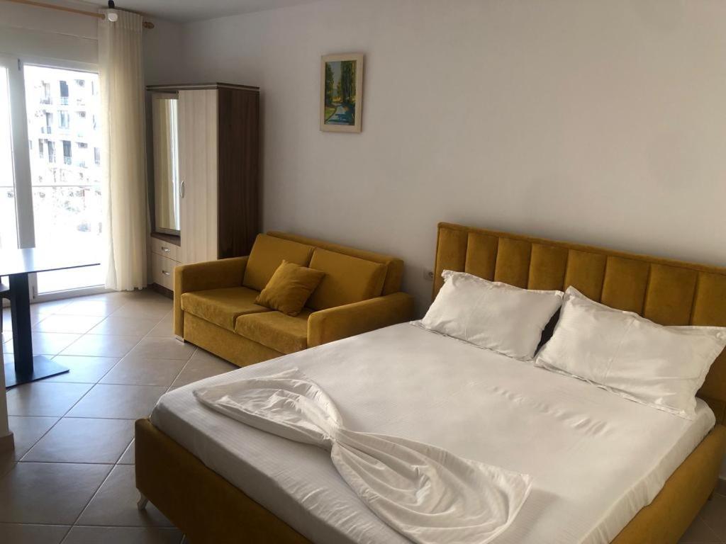 Hotel Mario, Shëngjin מראה חיצוני תמונה