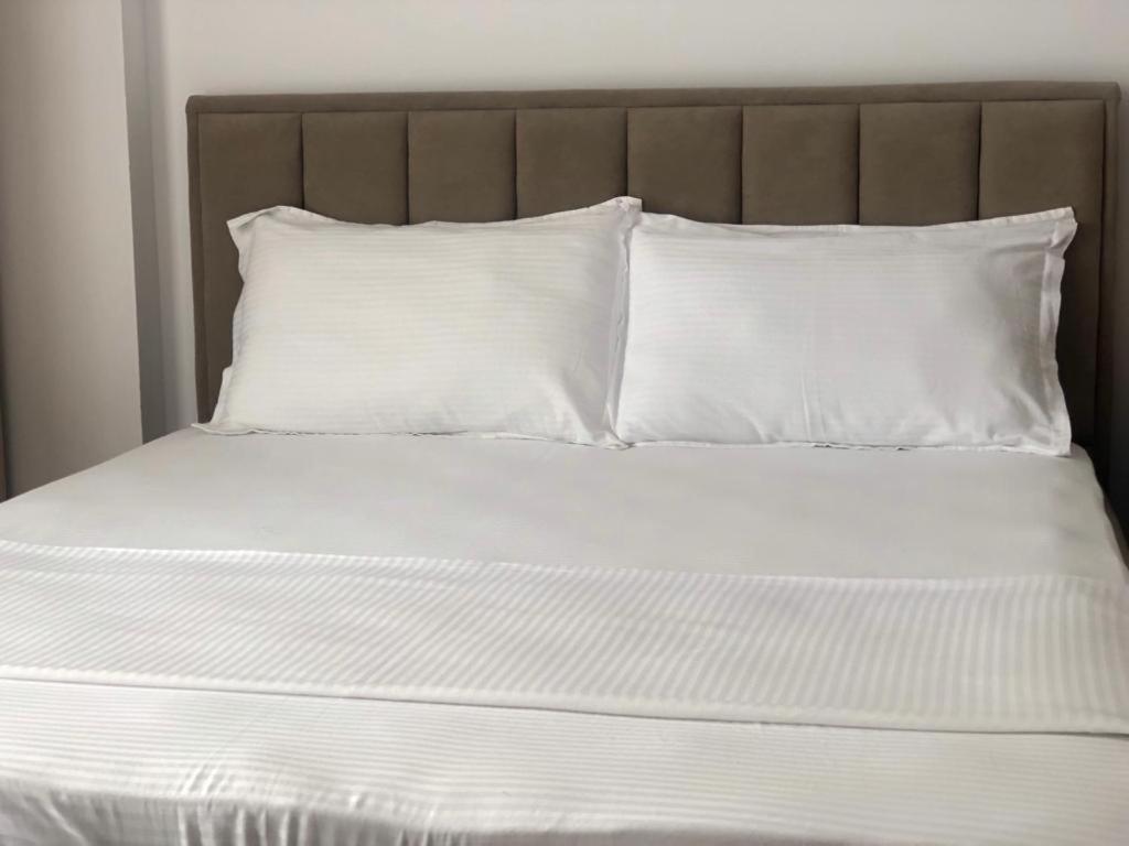 Hotel Mario, Shëngjin מראה חיצוני תמונה