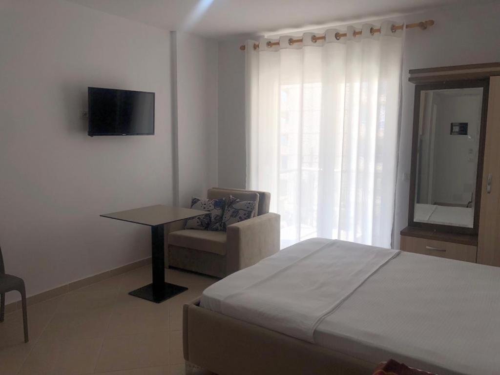 Hotel Mario, Shëngjin מראה חיצוני תמונה