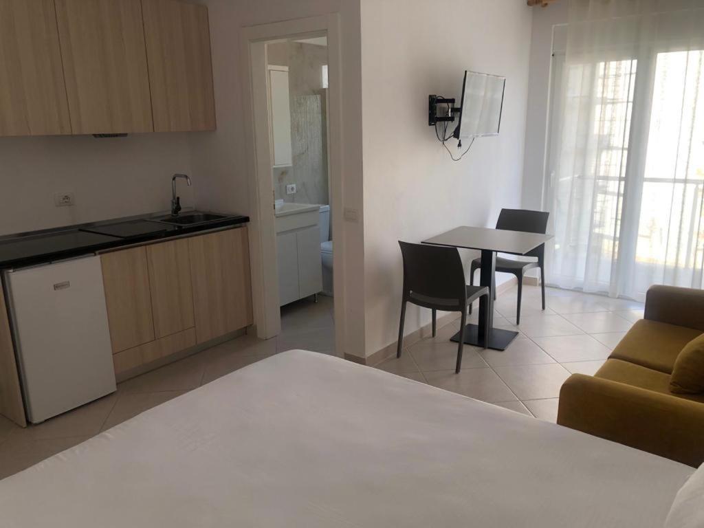 Hotel Mario, Shëngjin מראה חיצוני תמונה